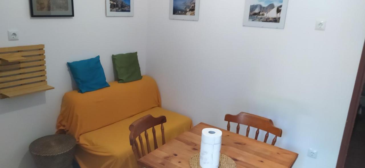 Apartments Ivka Оміш Екстер'єр фото