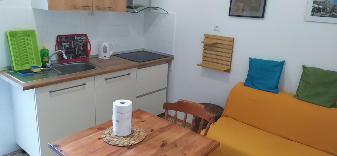 Apartments Ivka Оміш Екстер'єр фото