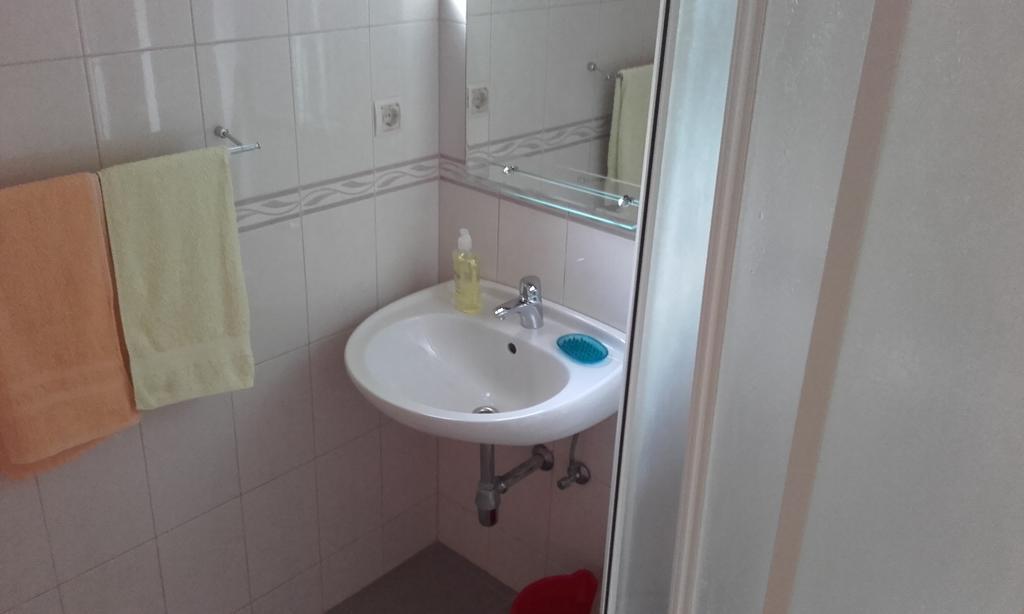 Apartments Ivka Оміш Екстер'єр фото